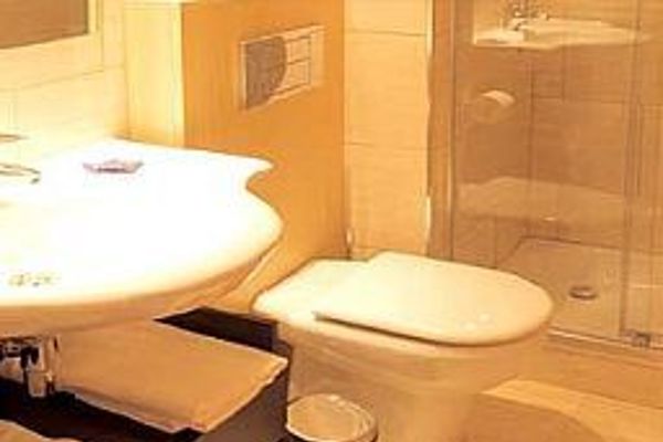 Royal Marina Gardens Apartamentos (Castelldefels)